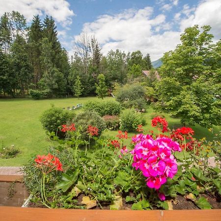 Gutshof Wolfgangsee Resort & Event Hotel Штробль Екстер'єр фото