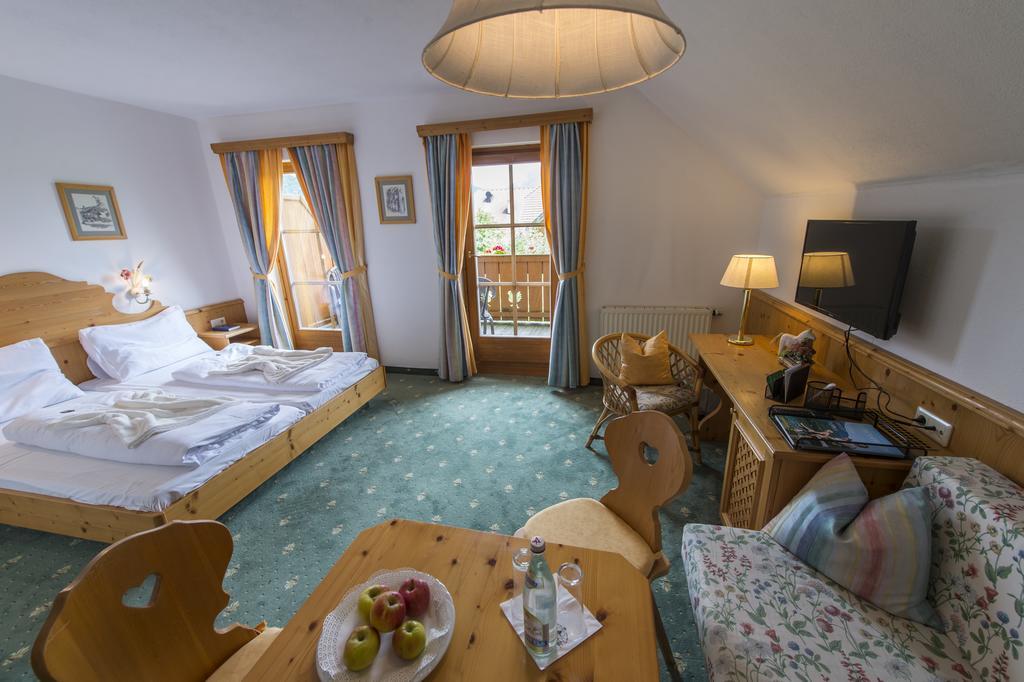 Gutshof Wolfgangsee Resort & Event Hotel Штробль Екстер'єр фото
