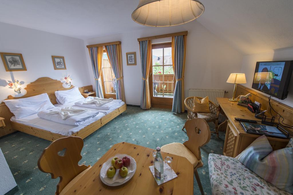 Gutshof Wolfgangsee Resort & Event Hotel Штробль Екстер'єр фото
