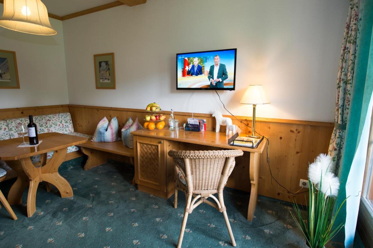 Gutshof Wolfgangsee Resort & Event Hotel Штробль Екстер'єр фото